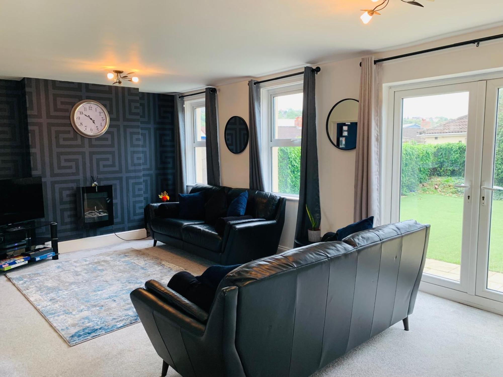Chic 5 Bedroom House With Private Parking & Garden Bristol Exteriér fotografie
