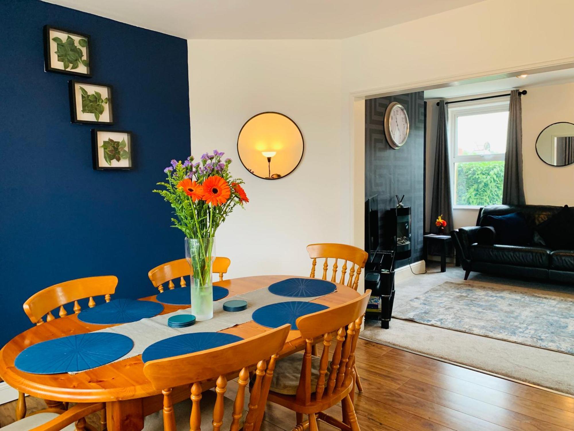 Chic 5 Bedroom House With Private Parking & Garden Bristol Exteriér fotografie
